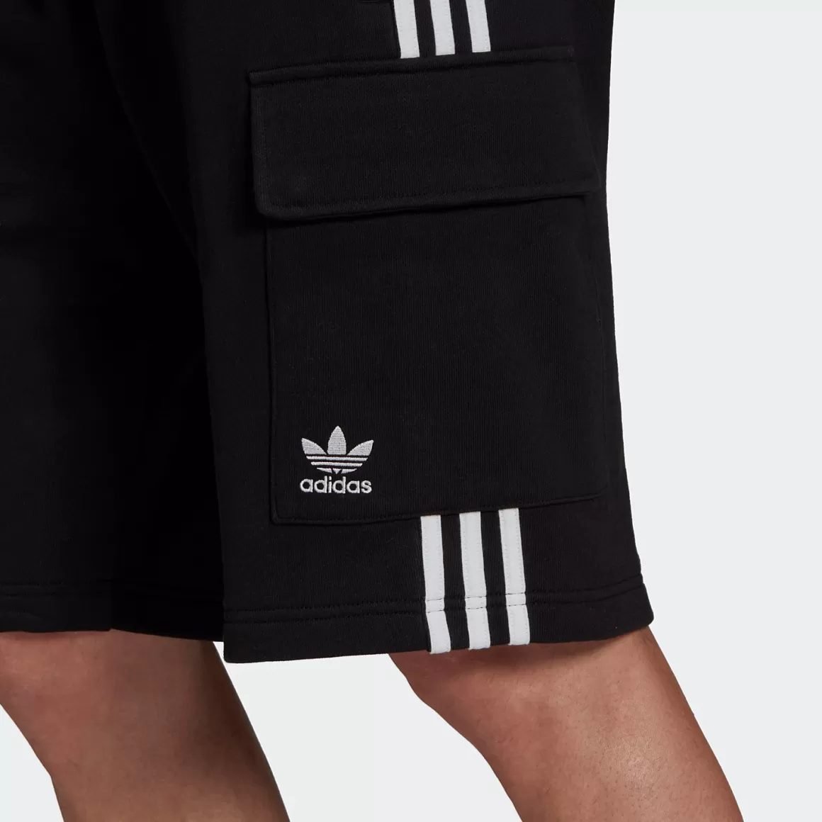 Adidas Originals Adicolor Classics 3-Stripes Cargo Shorts Fashion