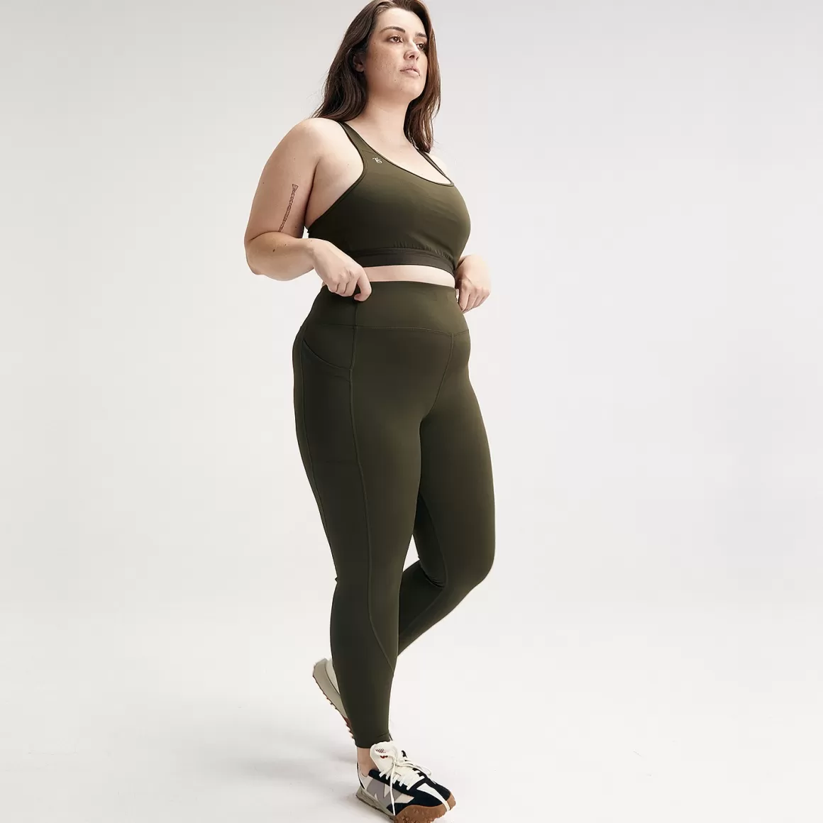 Taylor Sport Energy Full Length Tight Khaki New