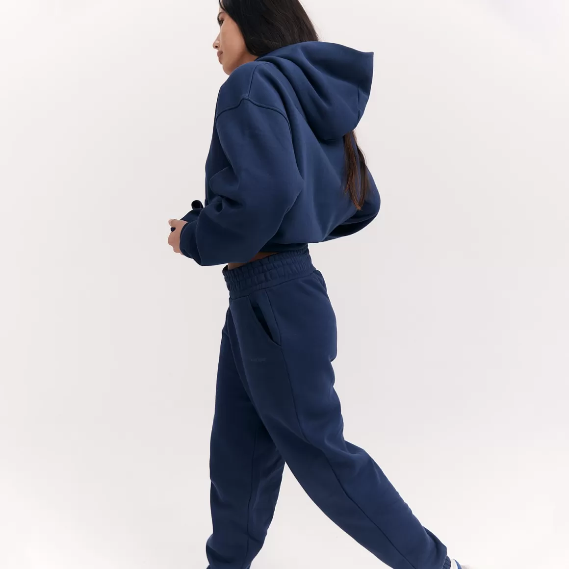 Taylor Sport Heritage Sweatpant In Navy Outlet