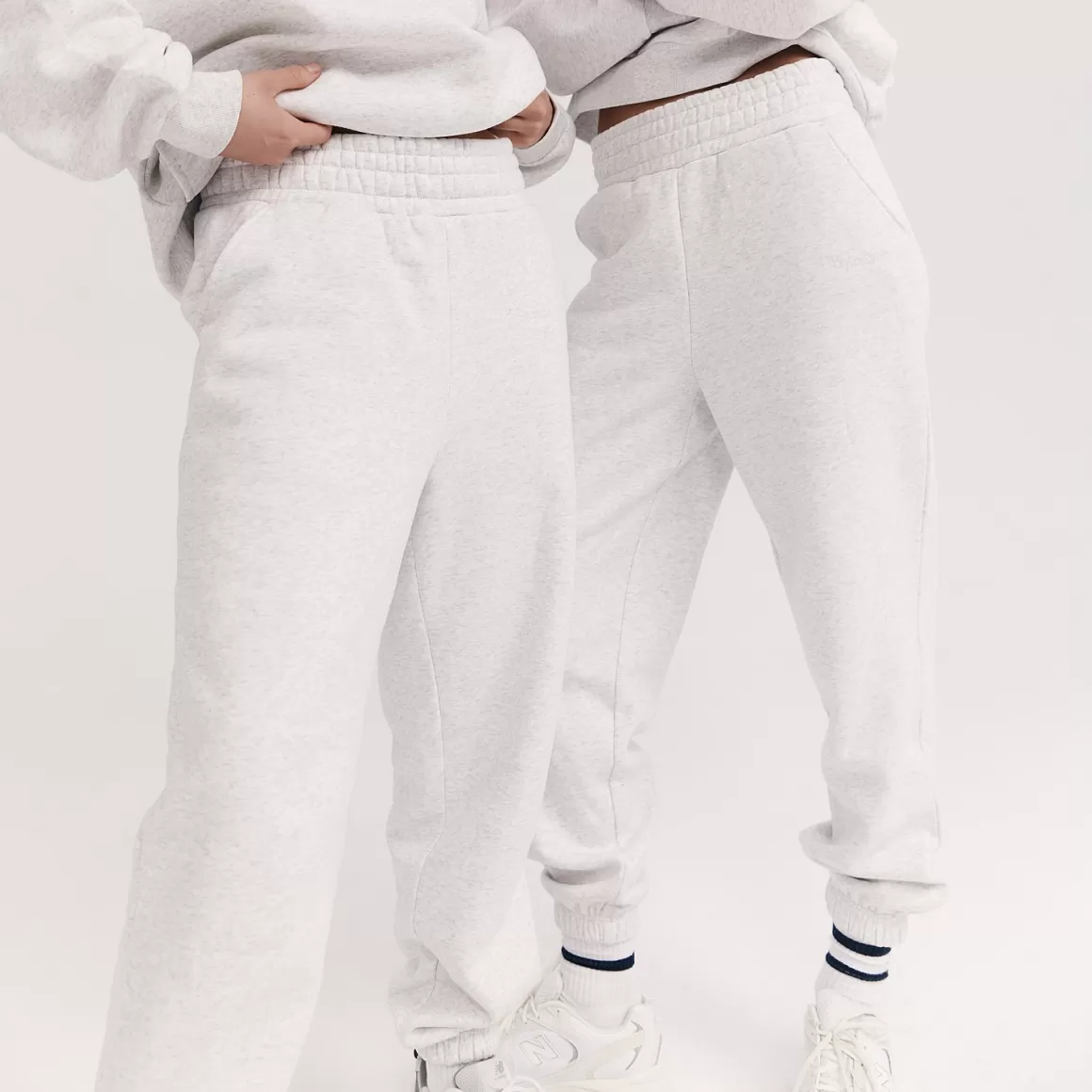 Taylor Sport Heritage Sweatpant In Snow Marle Online