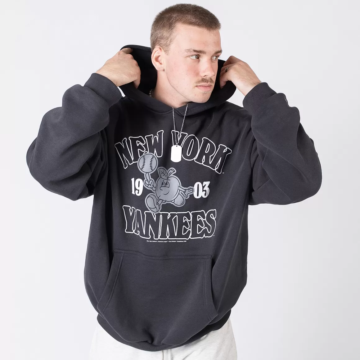 New Era New York Yankees Oversized Hoodie Unisex Outlet