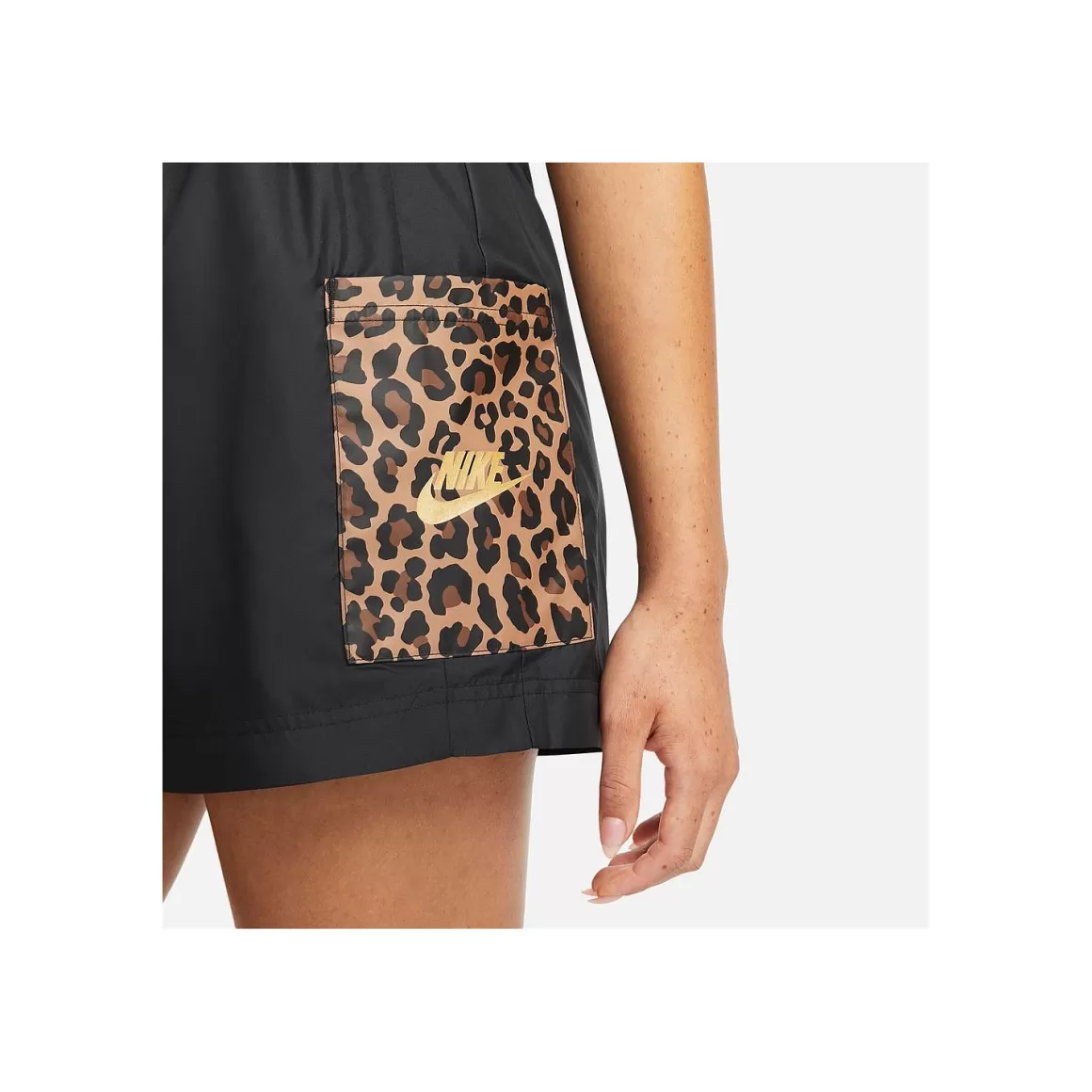 Nike Sportswear Woven Shorts Flash Sale